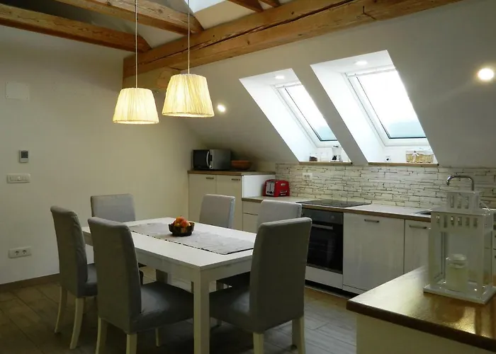 Lejlighed Domacija Loncnar