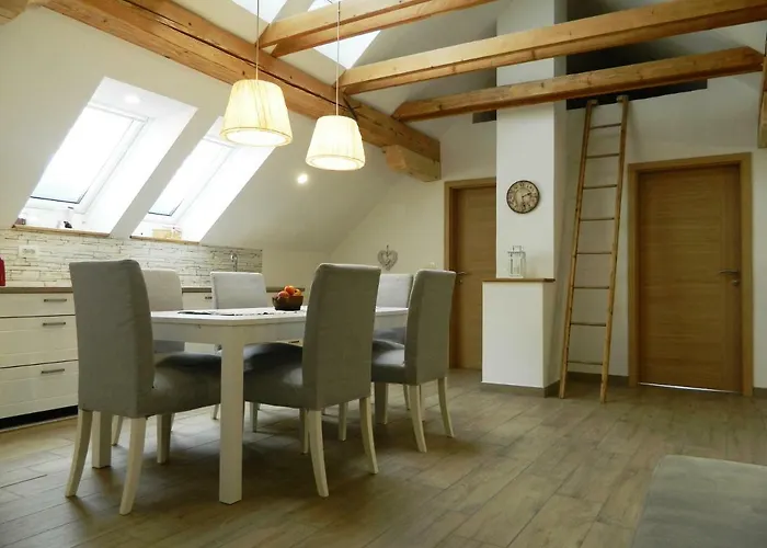 Appartement Domacija Loncnar *